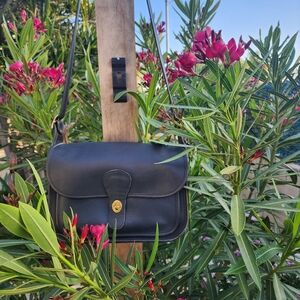 SOLD ♡♡♡ Vintage Coach Orginal Rambler Navy